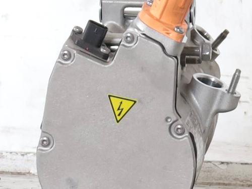 Used AC compressor AC compressor FIAT 600e / 600 (365_, 364_) Electric (156 hp) 33734288 33734288