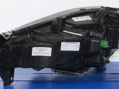 Left headlight ALFA ROMEO GIULIA (952_) 2.0 Q4 (952ACA45, 952ACA25) | BP29826678C28