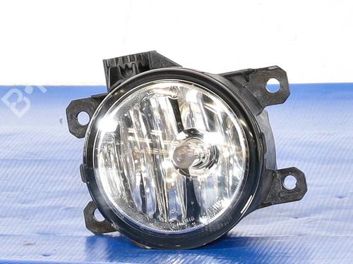 right-front-fog-light-fiat-tipo-hatchback-356_-357_-2016-30111698 main image