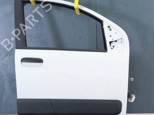 Used Right front door Right front door 38745294 38745294