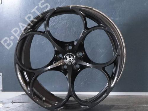 rim-alfa-romeo-stelvio-949_-2016-37231212 main image