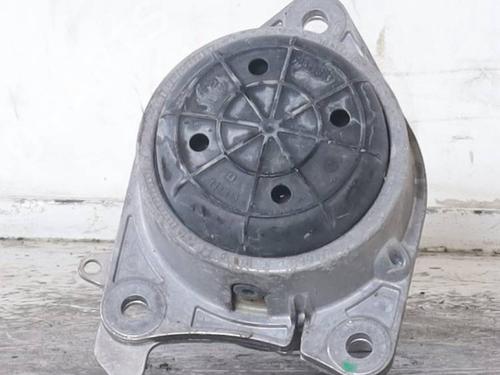 Used Engine mount Engine mount ALFA ROMEO STELVIO (949_) 2.0 Q4 (949.AXF2A) (201 hp) 34054272 34054272