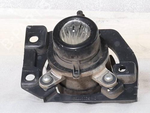 Used Right front fog light Right front fog light 38553118 38553118