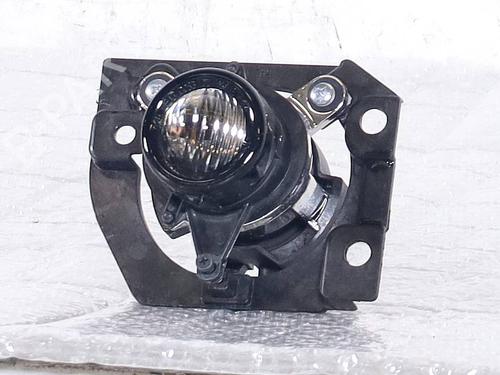 right-front-fog-light-fiat-500-312_-2007-31135765 main image