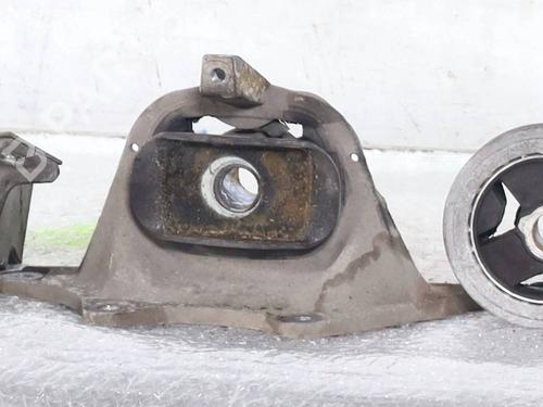 Used Engine mount FIAT PUNTO (188_) 1.2 60 (188.030, .050, .130, .150, .230, .250) (60 hp) 31135909