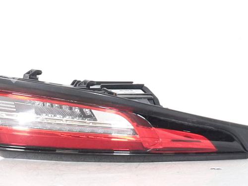 left-taillight-ds-ds-3-ds-3-crossback-ur_-uc_-uj_-2018-24115126 main image