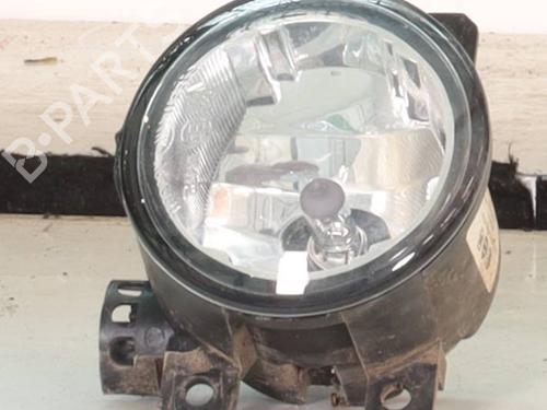 right-front-fog-light-jeep-renegade-suv-bu-b1-bv-2014-28706809 main image