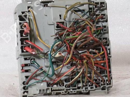 Fuse box FIAT PUNTO EVO (199_) 1.3 D Multijet (199AXC1A, 199BXC1A, 199AXT1A, 199BXT1A) | BP36835655E1 - Image 4
