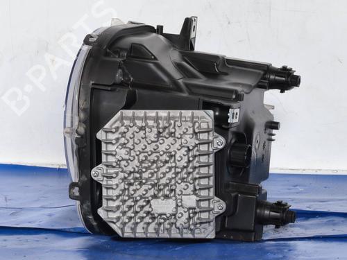 Used Right headlight JEEP RENEGADE SUV (BU, B1, BV) 1.3 PHEV 4Xe (240 hp) 30662324