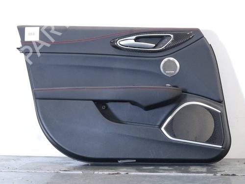 Venstre frontpanel Venstre frontpanel 37258373 37258373