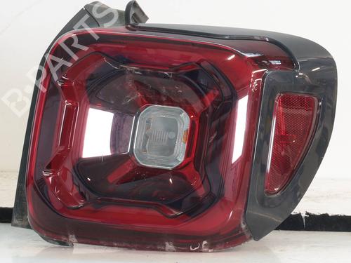 right-taillight-jeep-renegade-suv-bu-b1-bv-2014-28673304 main image