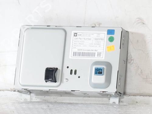 display-monitor-opel-insignia-a-saloon-g09-2008-2009-2010-2011-2012-2013-2014-2015-2016-2017-37231070 main image