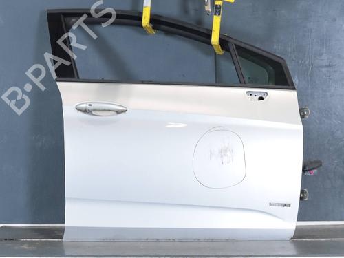 right-front-door-opel-astra-k-b16-2015-2016-2017-2018-2019-2020-2021-2022-39881233 main image