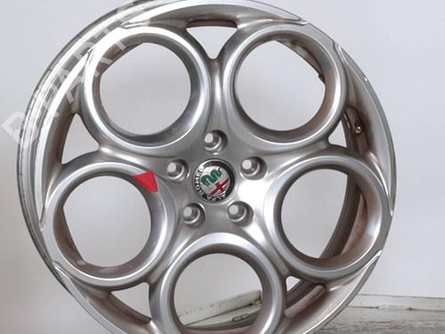 rim-alfa-romeo-tonale-965_-2022-29041068 main image