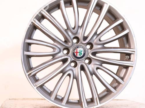 Used Rim Rim ALFA ROMEO GIULIA (952_) 2.2 D (952AFA25, 952AFM25, 952ALA25) (180 hp) 40071630 40071630