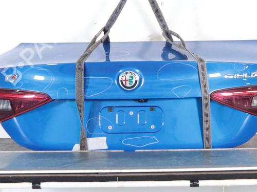tailgate-alfa-romeo-giulia-952_-2015-38770268 main image