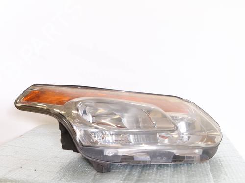 right-headlight-citroen-c3-picasso-sh_-2008-38949340 main image