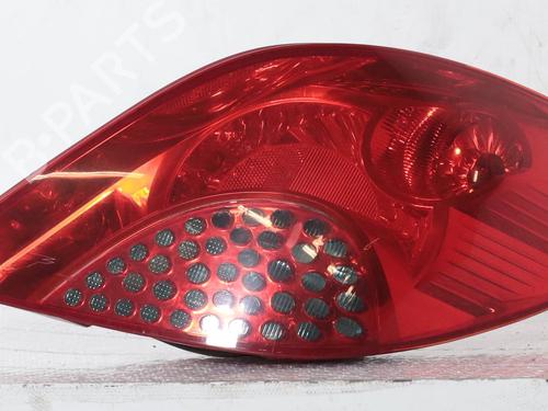 Used Right taillight Right taillight 33269189 33269189
