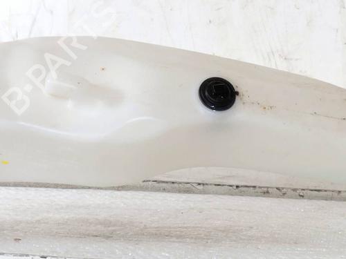 Used Windscreen washer tank Windscreen washer tank JEEP AVENGER (J2) 1.2 Hybrid 4Xe (145 hp) 36501067 36501067