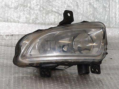right-front-fog-light-fiat-500x-334_-2014-39526102 main image