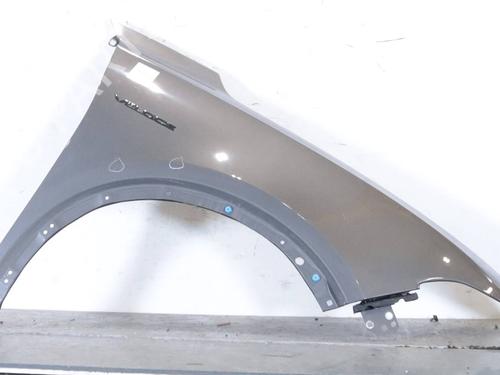 right-front-fenders-alfa-romeo-tonale-965_-2022-36217104 main image