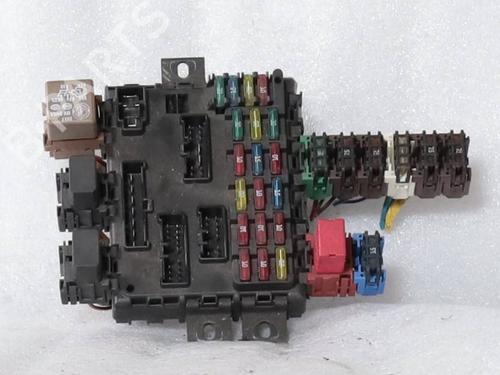 Used Fuse box Fuse box 37258567 37258567
