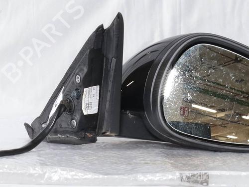 Used Right mirror Right mirror 37231277 37231277