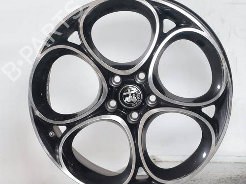 Used Rim ALFA ROMEO GIULIA (952_) 2.0 (952ACA25) (280 hp) 30662292