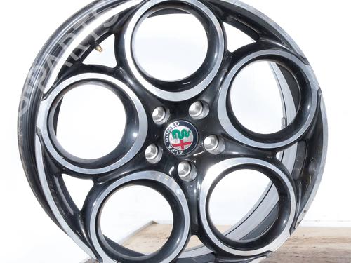 rim-alfa-romeo-tonale-965_-2022-30305050 main image