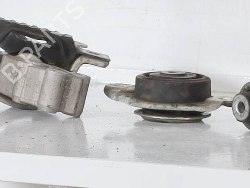 Used Engine mount Engine mount FIAT PANDA (169_) 1.2 (169.AXB11, 169.AXB1A) (60 hp) 29008807 29008807