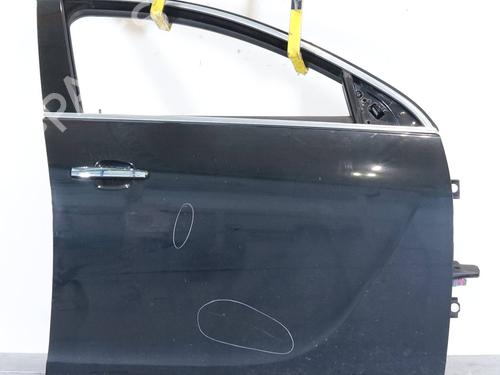 Used Right front door Right front door 37231315 37231315