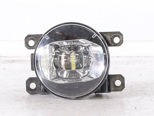 left-front-fog-light-jeep-renegade-suv-bu-b1-bv-2014-23965457 main image