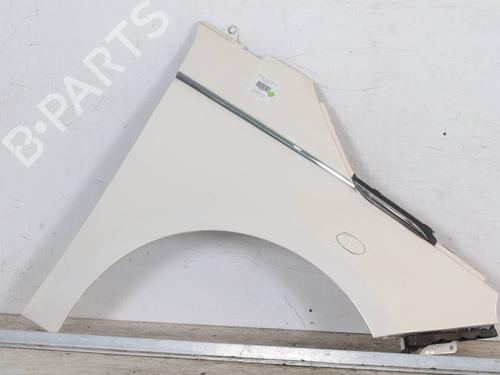 right-front-fenders-fiat-500e-332_-2020-27661021 main image