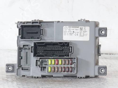 Used Fuse box Fuse box FIAT PUNTO EVO (199_) 1.3 D Multijet (199AXC1A, 199BXC1A, 199AXT1A, 199BXT1A) (75 hp) 33616120 33616120