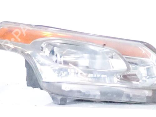Used Right headlight CITROËN C3 Picasso (SH_) 1.6 HDI 90 (92 hp) 26316479
