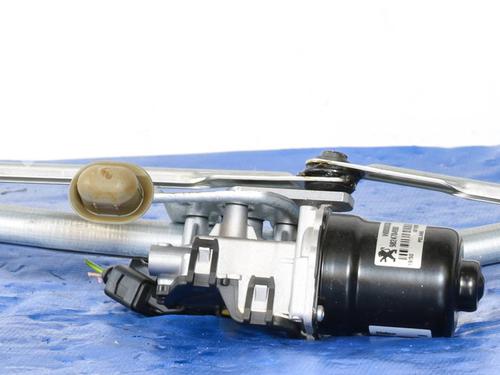Used Front wipers mechanism Front wipers mechanism FIAT 600e / 600 (365_, 364_) Electric (156 hp) 30084198 30084198