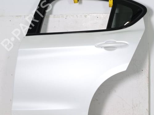 left-rear-door-alfa-romeo-stelvio-949_-2016-26887960 main image