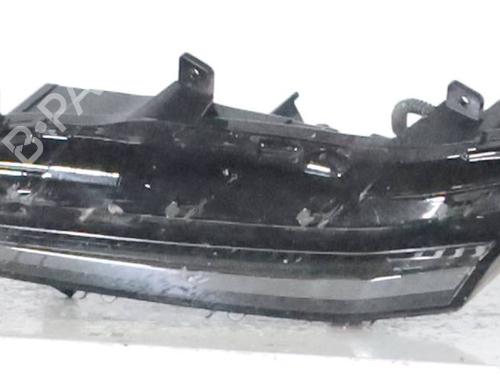 Used Right daytime light Right daytime light PEUGEOT 308 III (FB_, FH_, FP_, F3_, FM_) Hybrid 225 (F3DGYT, F3DGNH) (224 hp) 27703495 27703495