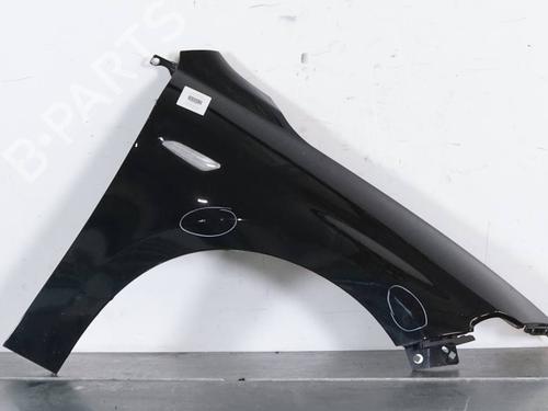 Used Right front fenders Right front fenders 38920780 38920780