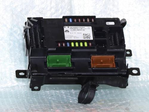 fuse-box-fiat-ducato-platformchassis-250_-2006-39973143 main image