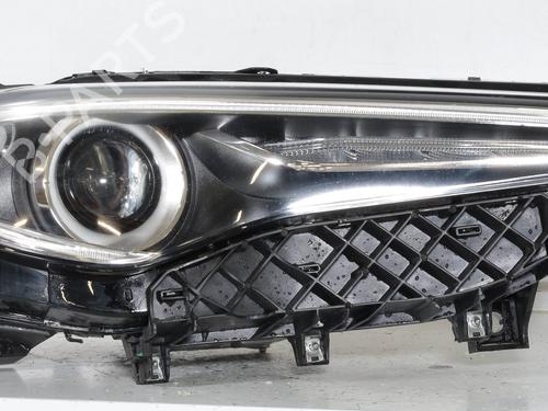 Used Right headlight ALFA ROMEO STELVIO (949_) 2.2 D (949.AXC1A) (180 hp) 29453865