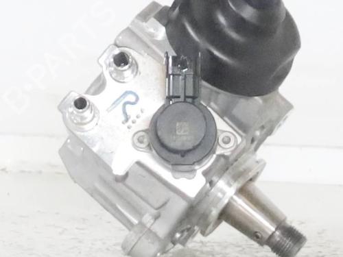 Bomba injectora ALFA ROMEO GIULIA (952_) 2.2 D (952AFA25, 952AFM25, 952ALA25) (180 hp) 26581459