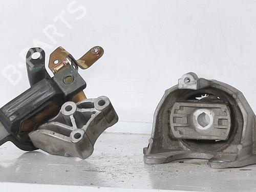 Used Engine mount Engine mount 29826480 29826480
