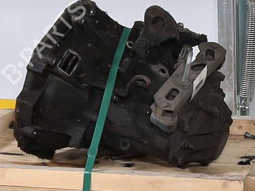 Used Gearbox Gearbox FIAT PANDA (141_) 1100 (54 hp) 30305028 30305028