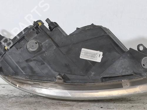 Used Left headlight MITSUBISHI L200 (K3_T, K2_T, K1_T, K0_T) 2.5 TD 4WD (K34T) (87 hp) 30442860
