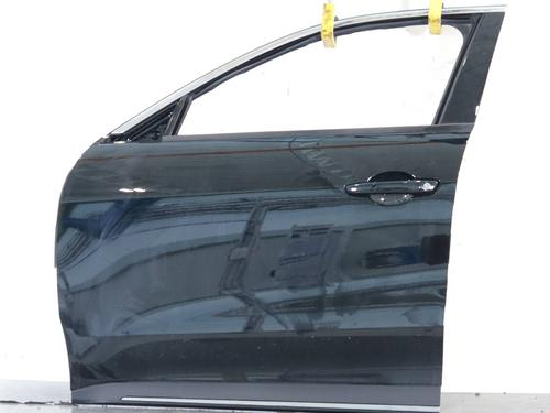 Used Left front door Left front door FIAT 600e / 600 (365_, 364_) Electric (156 hp) 33283913 33283913