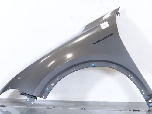 left-front-fenders-alfa-romeo-tonale-965_-2022-31136052 main image