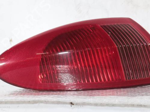 Used Left taillight Left taillight ALFA ROMEO 147 (937_) 1.6 16V T.SPARK ECO (937.AXA1A, 937.BXA1A) (105 hp) 31941892 31941892