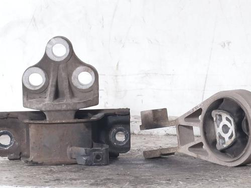 Used Engine mount Engine mount 36774488 36774488