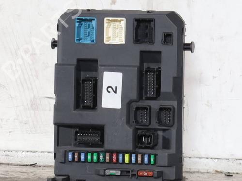 Used Fuse box Fuse box 36774361 36774361